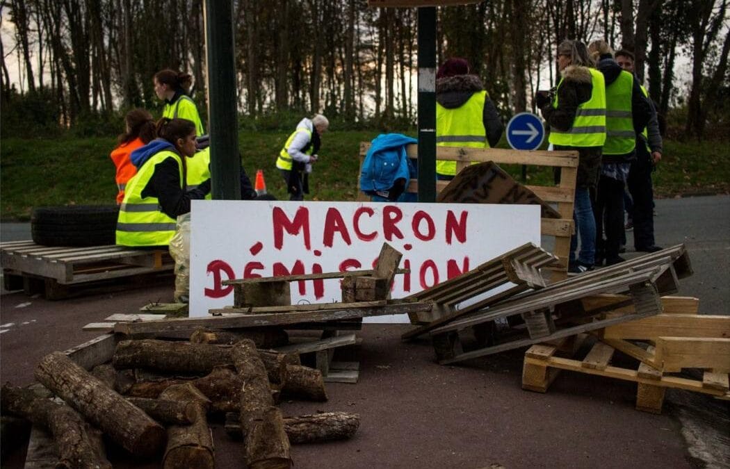 Gilets jaunes : la Cinquième République dans l&rsquo;impasse