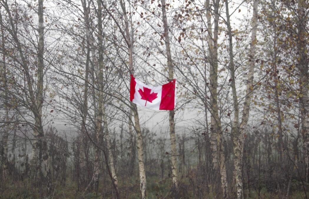 Droits et libertés au Canada : du discours à la pratique